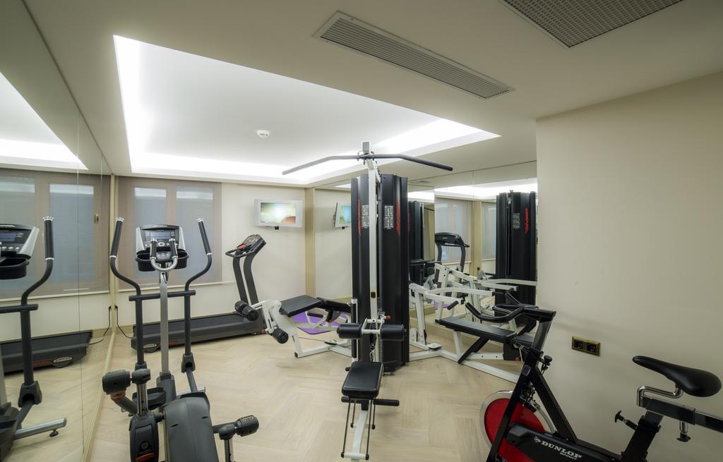 Mega Residence & Hotel Nisantasi Istanbul Bagian luar foto