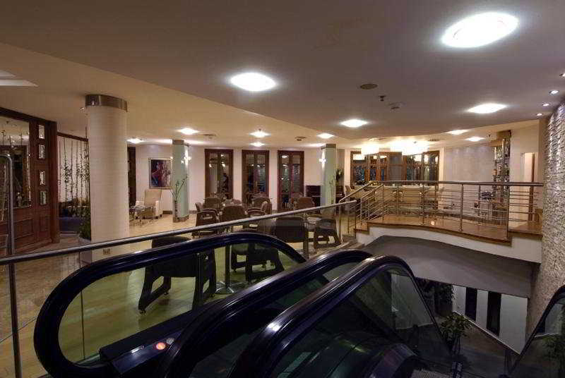 Mega Residence & Hotel Nisantasi Istanbul Bagian luar foto