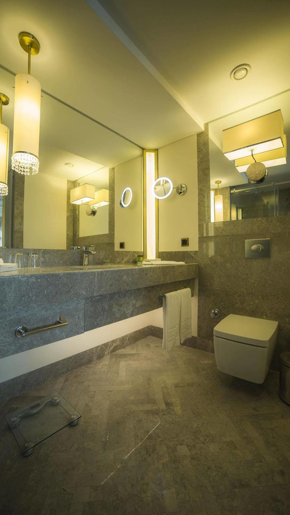 Mega Residence & Hotel Nisantasi Istanbul Bagian luar foto