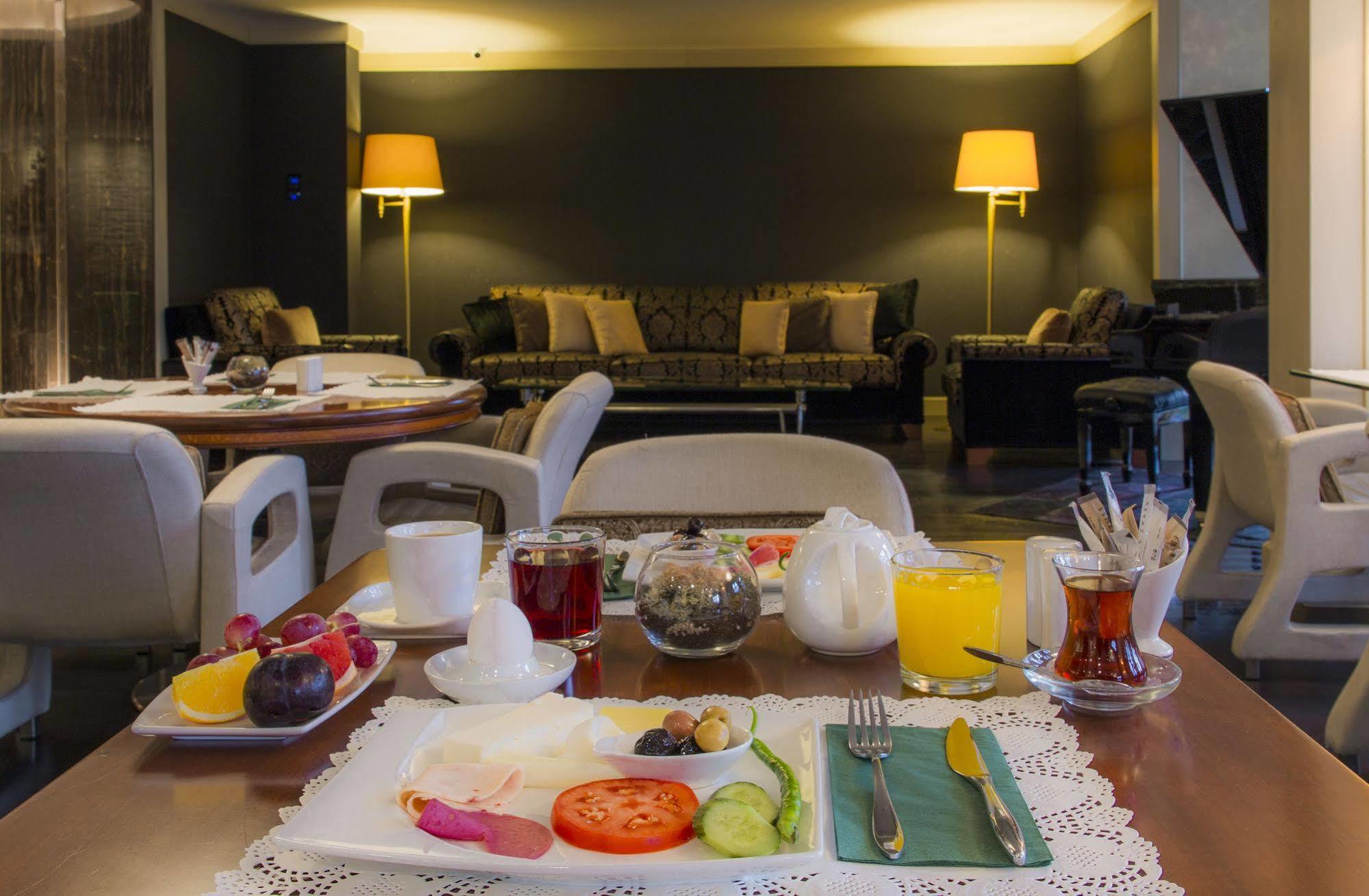 Mega Residence & Hotel Nisantasi Istanbul Bagian luar foto